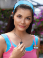 The RLN6423 is an ergonomic earpiece that comfortably sits over the ear, and is ideal for noisy environments or places where privacy is required. Its adjustable rotating joint allows use on either ear and can be adjusted to accommodate any ear size.